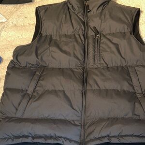 Free Country Men's Black Puffer Vest